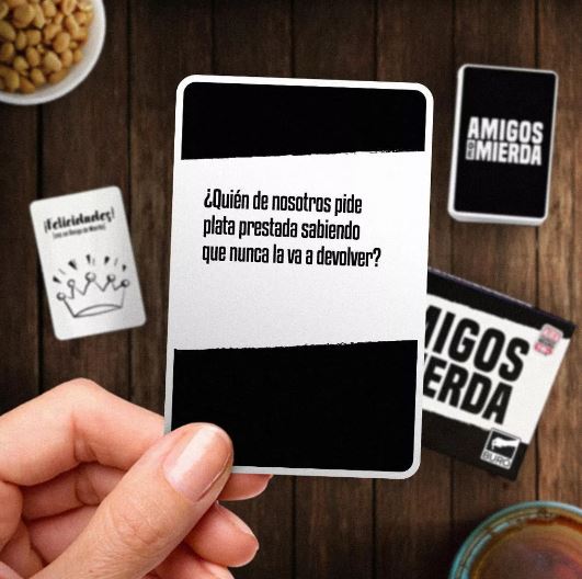 Juego de cartas "Amigos de mierda"